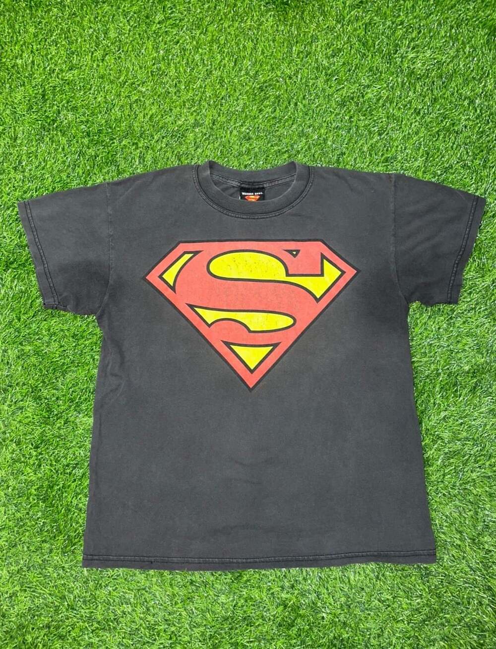 DC Comics Superman Logo Vintage Black T-Shirt